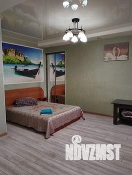 1-к квартира, посуточно, 45м2, 3/3 этаж