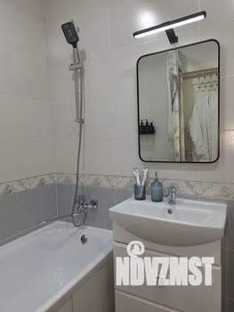 Студия квартира, посуточно, 30м2, 10/12 этаж