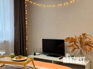 Студия квартира, посуточно, 34м2, 12/16 этаж