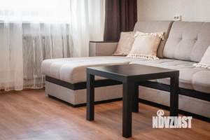 2-к квартира, посуточно, 50м2, 1/1 этаж
