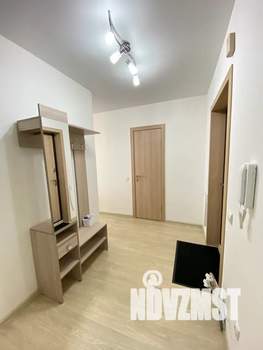 Студия квартира, посуточно, 40м2, 5/9 этаж