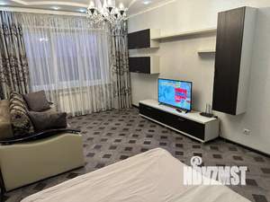 1-к квартира, посуточно, 45м2, 6/11 этаж