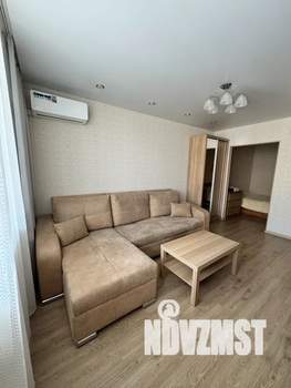 1-к квартира, посуточно, 42м2, 15/16 этаж