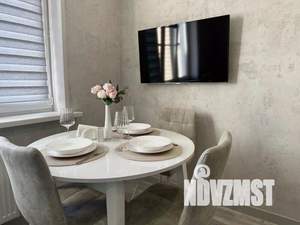 1-к квартира, посуточно, 62м2, 1/1 этаж