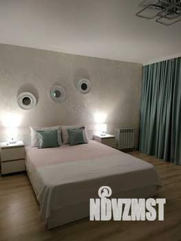 1-к квартира, посуточно, 47м2, 11/18 этаж