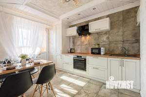 3-к квартира, посуточно, 60м2, 1/1 этаж
