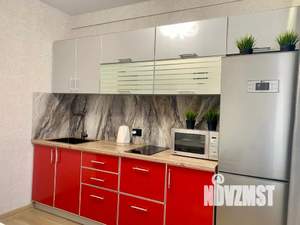 1-к квартира, посуточно, 35м2, 2/16 этаж