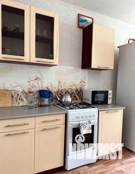 1-к квартира, посуточно, 48м2, 3/9 этаж