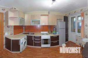 1-к квартира, посуточно, 59м2, 1/1 этаж