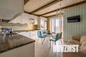 2-к квартира, посуточно, 63м2, 18/18 этаж