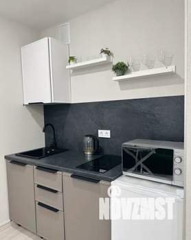 Студия квартира, посуточно, 36м2, 13/16 этаж