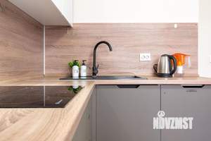 1-к квартира, посуточно, 42м2, 1/1 этаж