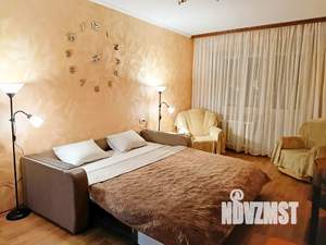 1-к квартира, посуточно, 45м2, 3/10 этаж