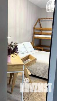 1-к квартира, посуточно, 49м2, 1/1 этаж