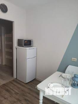 1-к квартира, посуточно, 35м2, 4/10 этаж