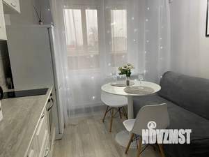 1-к квартира, посуточно, 37м2, 1/16 этаж