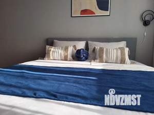 1-к квартира, посуточно, 40м2, 9/17 этаж