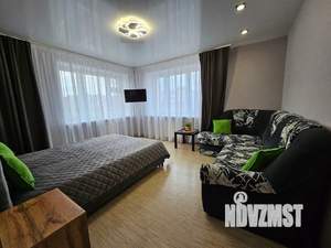 1-к квартира, посуточно, 50м2, 13/16 этаж