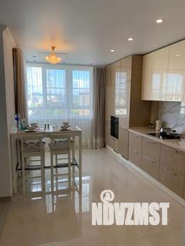 1-к квартира, посуточно, 47м2, 8/12 этаж