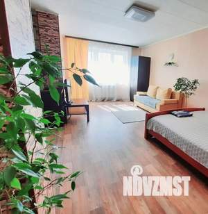 Студия квартира, посуточно, 44м2, 16/16 этаж