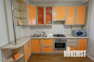 1-к квартира, посуточно, 55м2, 1/1 этаж