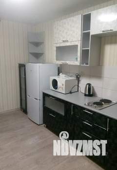 1-к квартира, посуточно, 38м2, 5/9 этаж