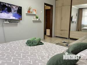 1-к квартира, посуточно, 35м2, 3/9 этаж