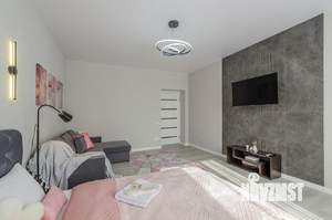 3-к квартира, посуточно, 58м2, 1/1 этаж