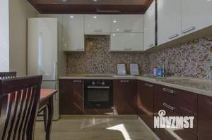 1-к квартира, посуточно, 46м2, 1/1 этаж