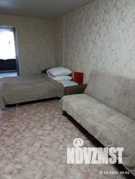 Студия квартира, посуточно, 37м2, 1/9 этаж