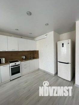 1-к квартира, посуточно, 38м2, 1/1 этаж