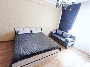 1-к квартира, посуточно, 47м2, 6/9 этаж