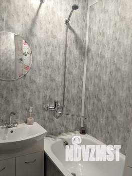 1-к квартира, посуточно, 36м2, 4/9 этаж