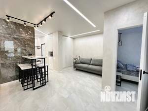 1-к квартира, посуточно, 42м2, 15/22 этаж