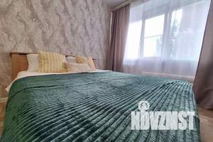 1-к квартира, посуточно, 35м2, 3/5 этаж