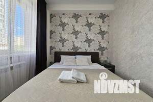 2-к квартира, посуточно, 52м2, 3/16 этаж