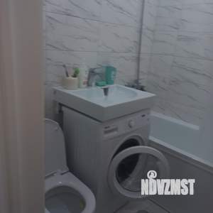 1-к квартира, на длительный срок, 350м2, 4/5 этаж