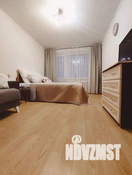 1-к квартира, посуточно, 34м2, 1/5 этаж