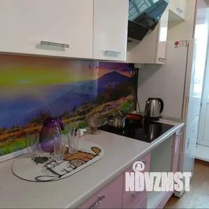 1-к квартира, посуточно, 39м2, 8/19 этаж