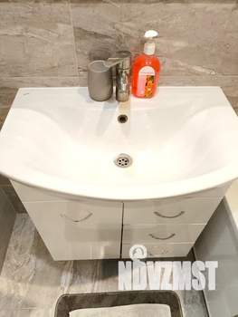 2-к квартира, посуточно, 53м2, 1/10 этаж