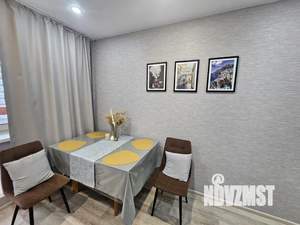 1-к квартира, посуточно, 34м2, 8/18 этаж