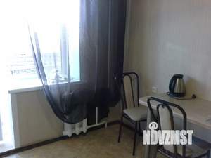 1-к квартира, посуточно, 42м2, 4/9 этаж