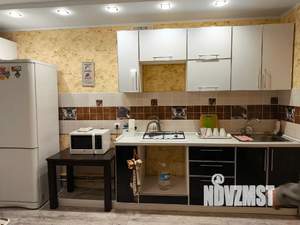 1-к квартира, посуточно, 51м2, 3/10 этаж