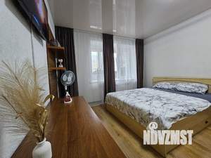 1-к квартира, посуточно, 43м2, 6/16 этаж