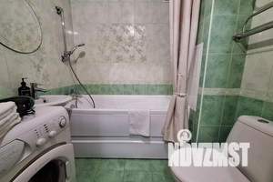 1-к квартира, посуточно, 35м2, 2/13 этаж