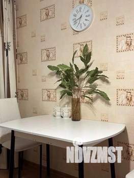 1-к квартира, посуточно, 44м2, 1/1 этаж