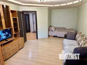 1-к квартира, посуточно, 44м2, 2/6 этаж