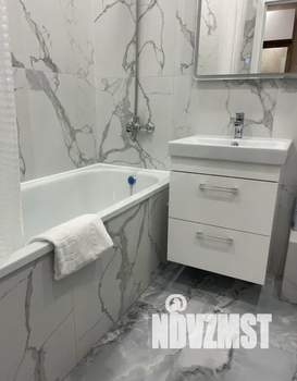 1-к квартира, посуточно, 38м2, 3/10 этаж