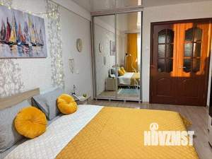 1-к квартира, посуточно, 35м2, 1/1 этаж