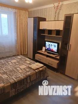 1-к квартира, посуточно, 33м2, 5/10 этаж